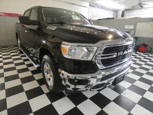 2020 RAM 1500 Big Horn Crew Cab 4x4 57 Box