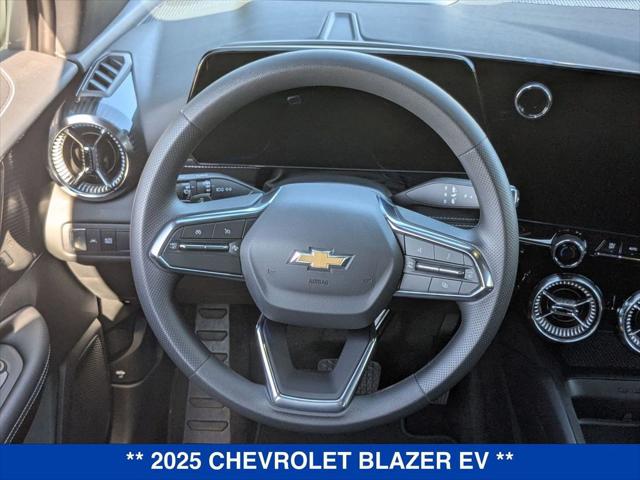2025 Chevrolet V Blazer LT AWD