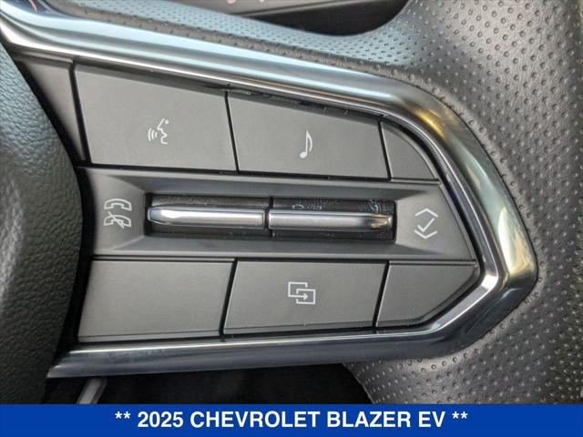 2025 Chevrolet V Blazer LT AWD