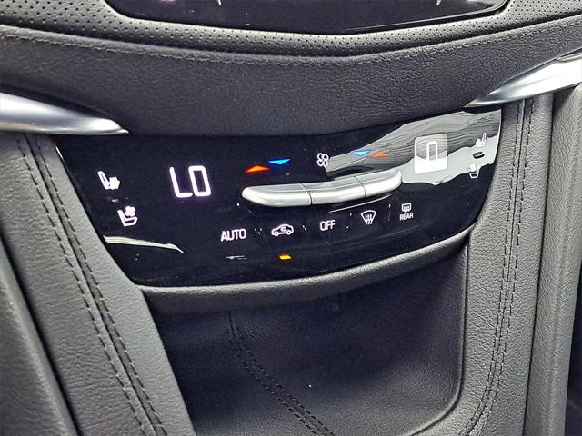 2025 Cadillac XT5 AWD Premium Luxury