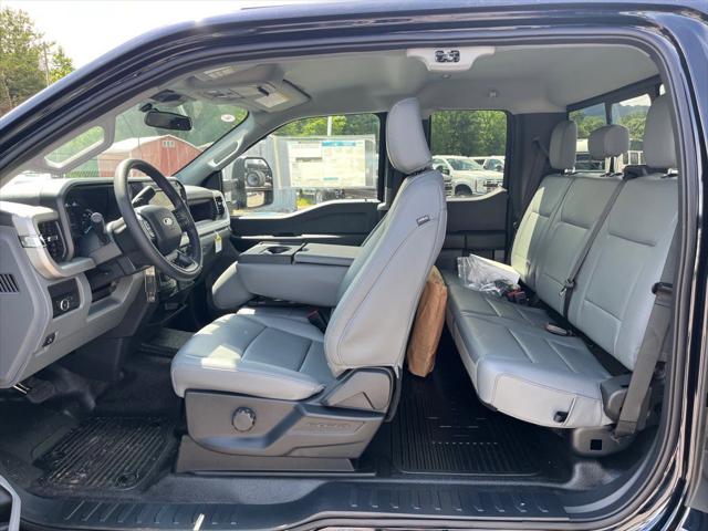 2025 Ford F-450 XL