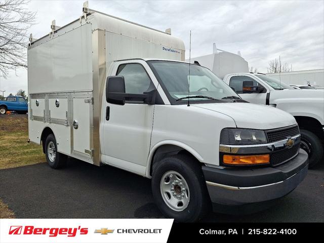 2025 Chevrolet Express Cutaway Work Van