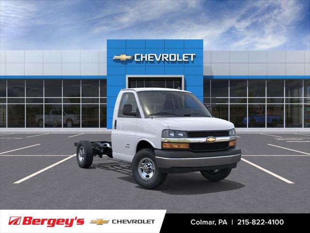 2025 Chevrolet Express Cutaway Work Van