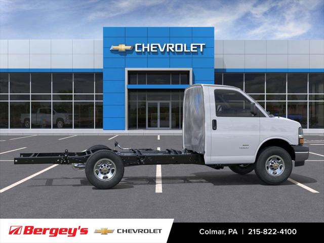 2025 Chevrolet Express Cutaway Work Van