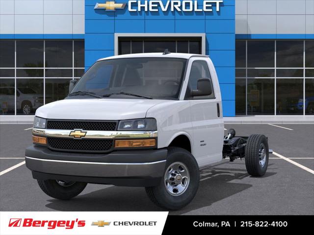 2025 Chevrolet Express Cutaway Work Van