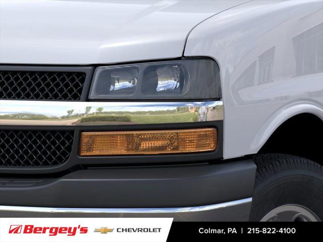 2025 Chevrolet Express Cutaway Work Van
