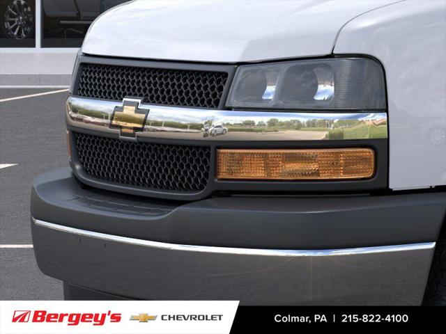 2025 Chevrolet Express Cutaway Work Van