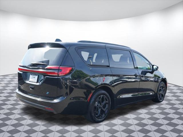 Used 2024 Chrysler Pacifica Hybrid For Sale in Bellingham, WA