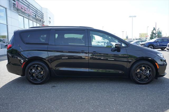 Used 2024 Chrysler Pacifica Hybrid For Sale in Bellingham, WA