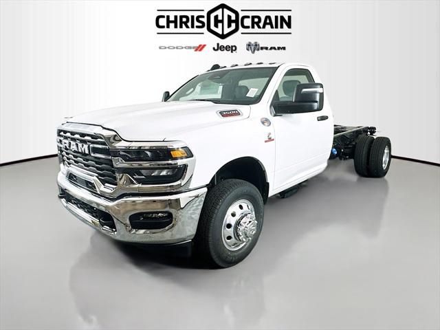 2025 RAM Ram 3500 Chassis Cab RAM 3500 TRADESMAN CHASSIS REGULAR CAB 4X4 84 CA