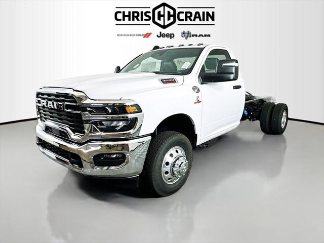 2025 RAM Ram 3500 Chassis Cab RAM 3500 TRADESMAN CHASSIS REGULAR CAB 4X4 84 CA
