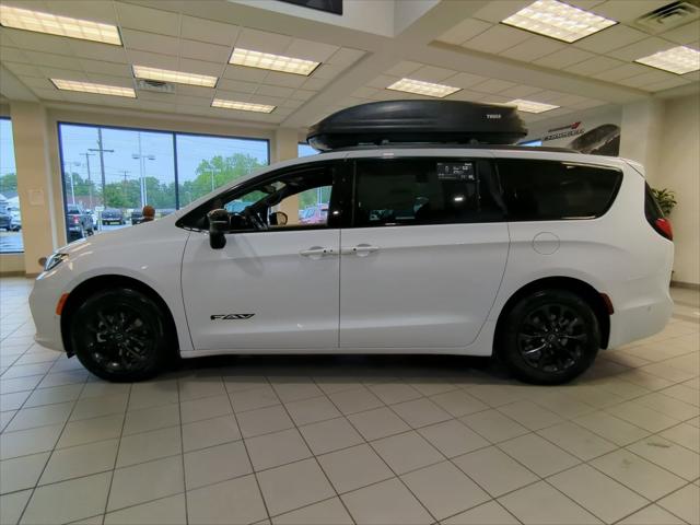 2025 Chrysler Pacifica PACIFICA SELECT