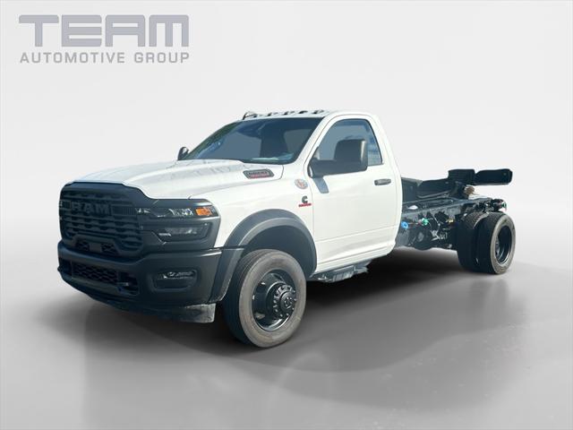 2025 RAM Ram 5500 Chassis Cab RAM 5500 TRADESMAN CHASSIS REGULAR CAB 4X4 84 CA 2025 RAM Ram 5500 Chassis Cab RAM 5500 TRADESMAN CHASSIS REGULAR CAB 4X4 84 CA