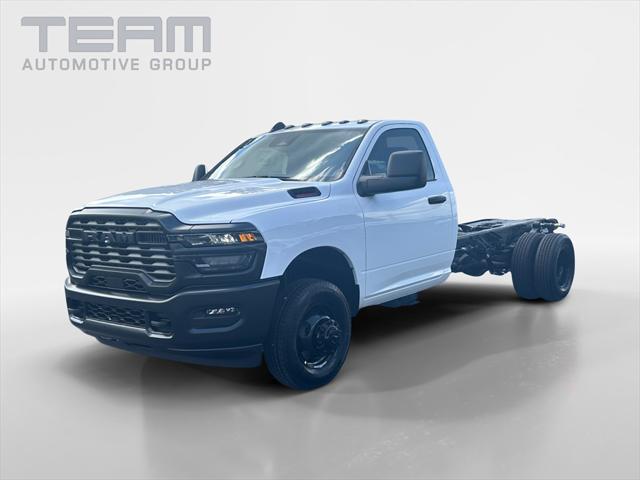 2025 RAM Ram 3500 Chassis Cab RAM 3500 TRADESMAN CHASSIS REGULAR CAB 4X4 84 CA