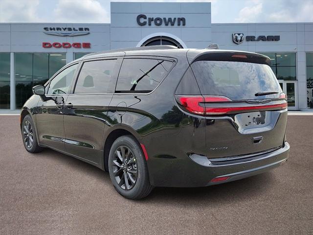 2025 Chrysler Pacifica PACIFICA SELECT