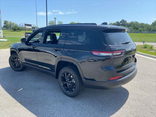 2025 Jeep Grand Cherokee L Altitude 4x4