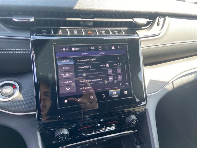 2025 Jeep Grand Cherokee L Altitude 4x4