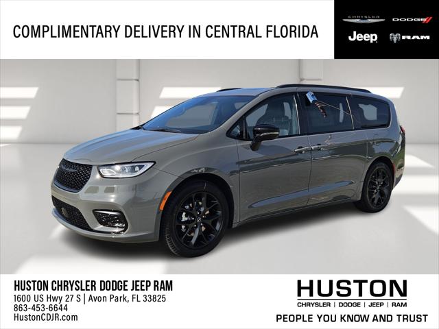 2025 Chrysler Pacifica PACIFICA LIMITED