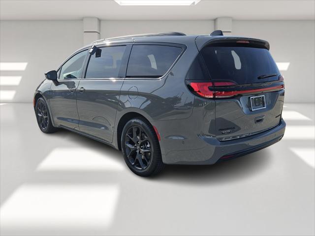 2025 Chrysler Pacifica PACIFICA LIMITED
