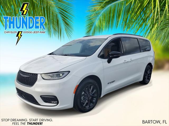 2025 Chrysler Pacifica PACIFICA SELECT