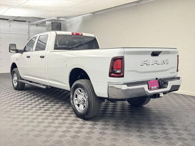 2025 RAM Ram 3500 RAM 3500 TRADESMAN CREW CAB 4X4 8 BOX