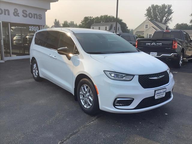 2025 Chrysler Pacifica PACIFICA SELECT