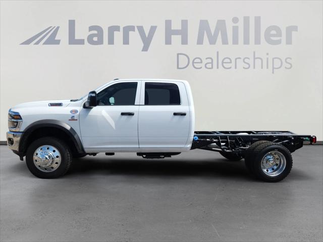 2025 RAM Ram 5500 Chassis Cab RAM 5500 TRADESMAN CHASSIS CREW CAB 4X4 60 CA