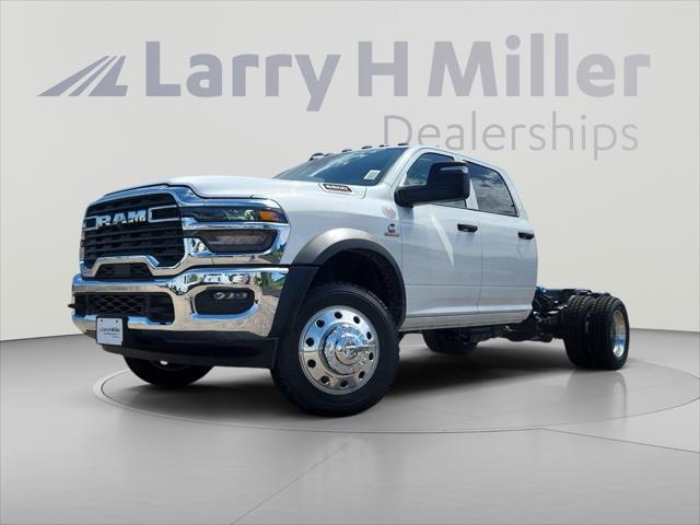2025 RAM 5500 Chassis RAM 5500 TRADESMAN CHASSIS CREW CAB 4X4 60 CA