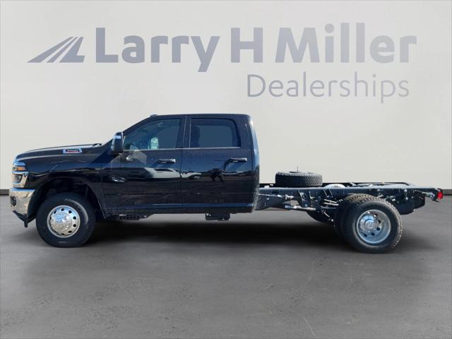 2025 RAM Ram 3500 Chassis Cab RAM 3500 TRADESMAN CREW CAB CHASSIS 4X4 60 CA
