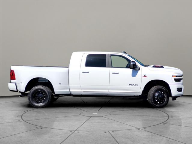 2025 RAM Ram 3500 RAM 3500 LARAMIE MEGA CAB 4X4 64 BOX 2025 RAM Ram 3500 RAM 3500 LARAMIE MEGA CAB 4X4 64 BOX