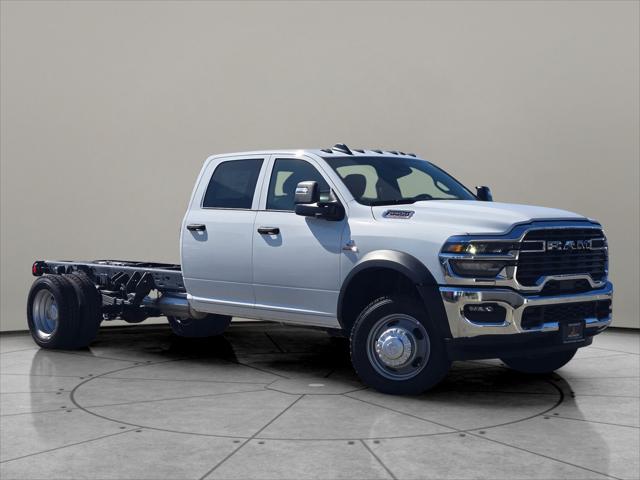 2025 RAM Ram 5500 Chassis Cab RAM 5500 TRADESMAN CHASSIS CREW CAB 4X4 84 CA 2025 RAM Ram 5500 Chassis Cab RAM 5500 TRADESMAN CHASSIS CREW CAB 4X4 84 CA