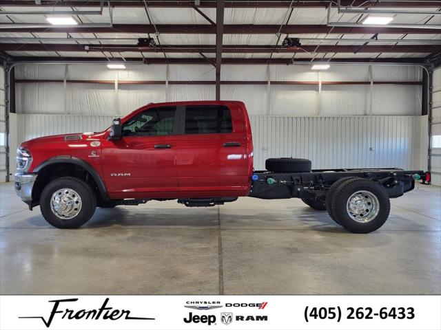2025 RAM Ram 3500 Chassis Cab RAM 3500 BIG HORN CREW CAB CHASSIS 4X4 60 CA