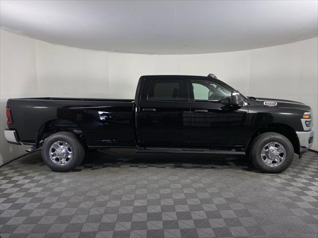 2025 RAM Ram 2500 RAM 2500 TRADESMAN CREW CAB 4X4 8 BOX 2025 RAM Ram 2500 RAM 2500 TRADESMAN CREW CAB 4X4 8 BOX