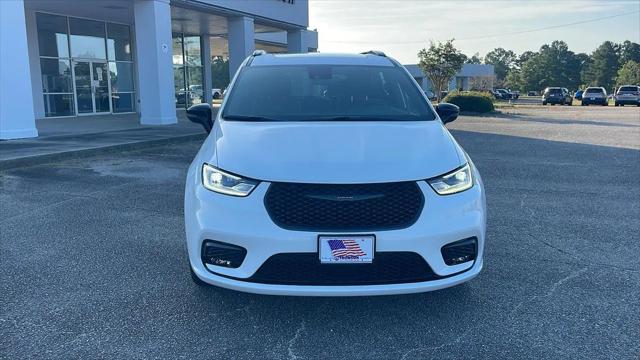 2025 Chrysler Pacifica PACIFICA LIMITED