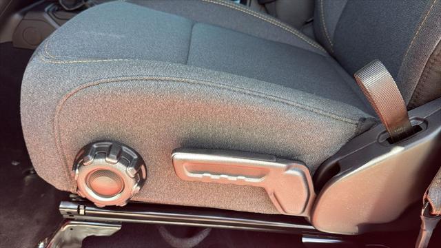 2025 Jeep Wrangler 4-Door Summit 4x4