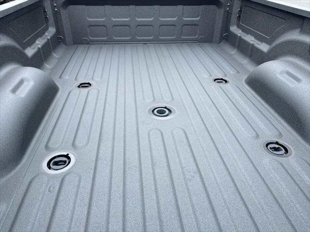 2025 Ram 2500 Big Horn Crew Cab 4x4 8' Box