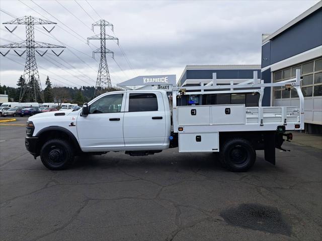 2025 RAM Ram 3500 Chassis Cab RAM 3500 TRADESMAN CREW CAB CHASSIS 4X4 60 CA
