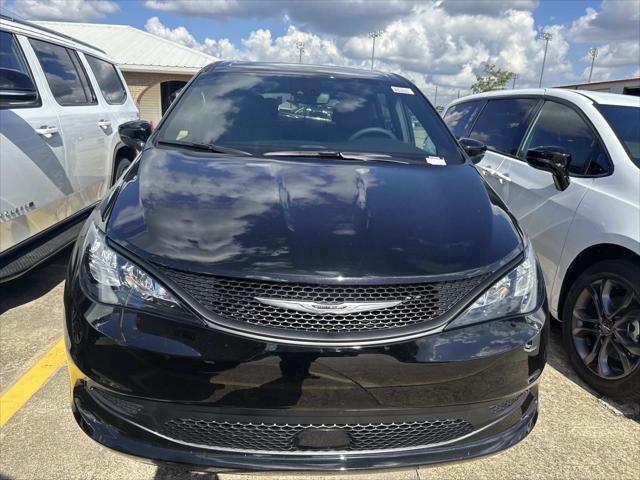 2025 Chrysler Voyager VOYAGER LX 2025 Chrysler Voyager VOYAGER LX