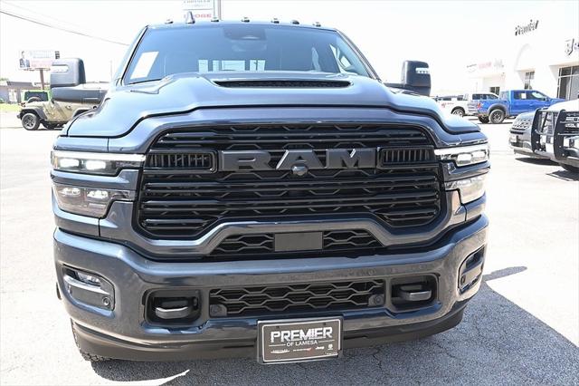 2025 RAM Ram 3500 RAM 3500 LARAMIE MEGA CAB 4X4 64 BOX