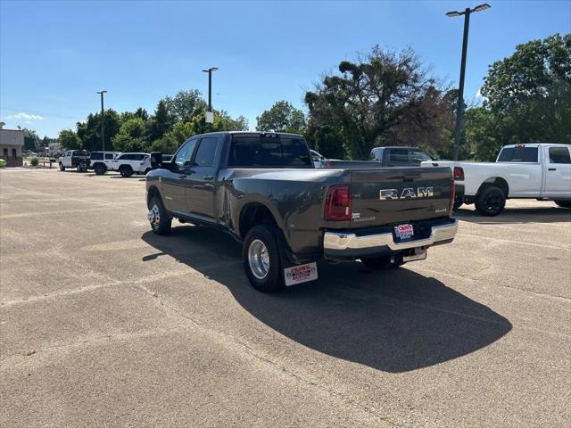 2025 RAM Ram 3500 RAM 3500 LARAMIE CREW CAB 4X4 8 BOX