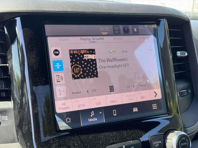 2025 RAM Ram 3500 Chassis Cab RAM 3500 TRADESMAN CHASSIS REGULAR CAB 4X4 60 CA 2025 RAM Ram 3500 Chassis Cab RAM 3500 TRADESMAN CHASSIS REGULAR CAB 4X4 60 CA