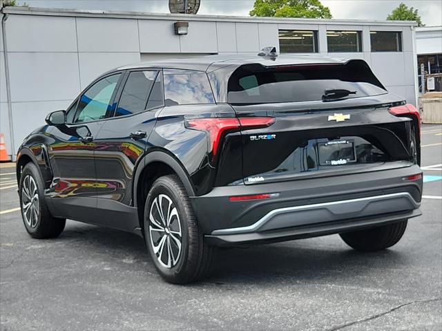 2025 Chevrolet V Blazer RWD LT