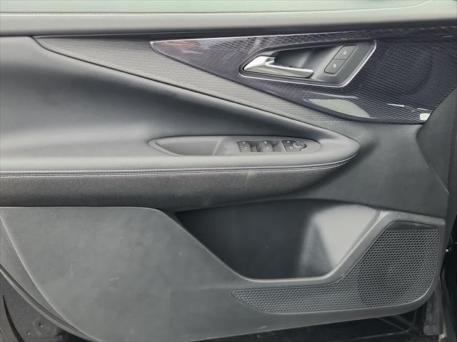 2025 Chevrolet V Blazer RWD LT