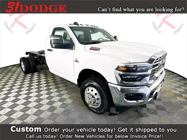 2025 RAM Ram 3500 Chassis Cab RAM 3500 TRADESMAN CHASSIS REGULAR CAB 4X2 84 CA 2025 RAM Ram 3500 Chassis Cab RAM 3500 TRADESMAN CHASSIS REGULAR CAB 4X2 84 CA