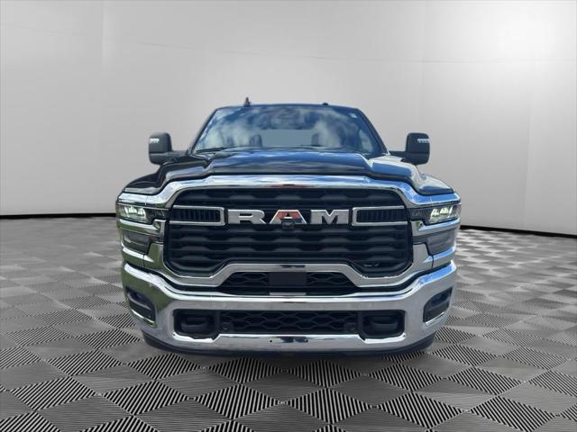 2025 RAM Ram 3500 RAM 3500 BIG HORN CREW CAB 4X4 64 BOX 2025 RAM Ram 3500 RAM 3500 BIG HORN CREW CAB 4X4 64 BOX