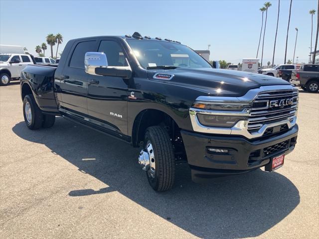 2025 RAM Ram 3500 RAM 3500 LARAMIE MEGA CAB 4X4 64 BOX