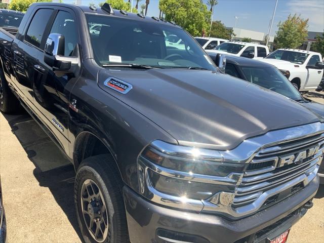 2025 RAM Ram 2500 RAM 2500 LARAMIE MEGA CAB 4X4 64 BOX