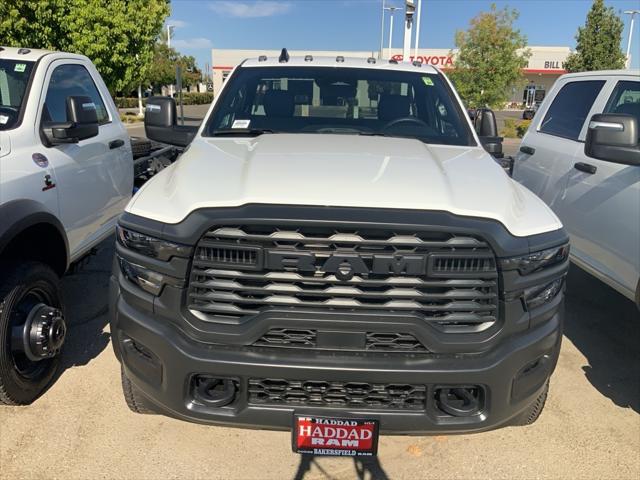 2025 RAM Ram 5500 Chassis Cab RAM 5500 TRADESMAN CHASSIS REGULAR CAB 4X4 108 CA 2025 RAM Ram 5500 Chassis Cab RAM 5500 TRADESMAN CHASSIS REGULAR CAB 4X4 108 CA