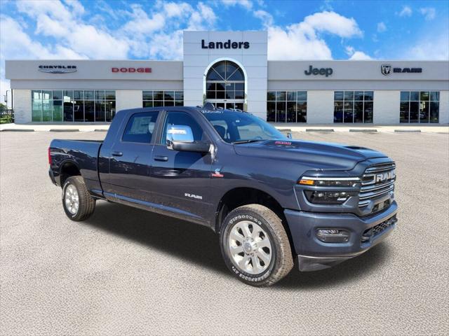 2025 RAM Ram 2500 RAM 2500 LARAMIE MEGA CAB 4X4 64 BOX