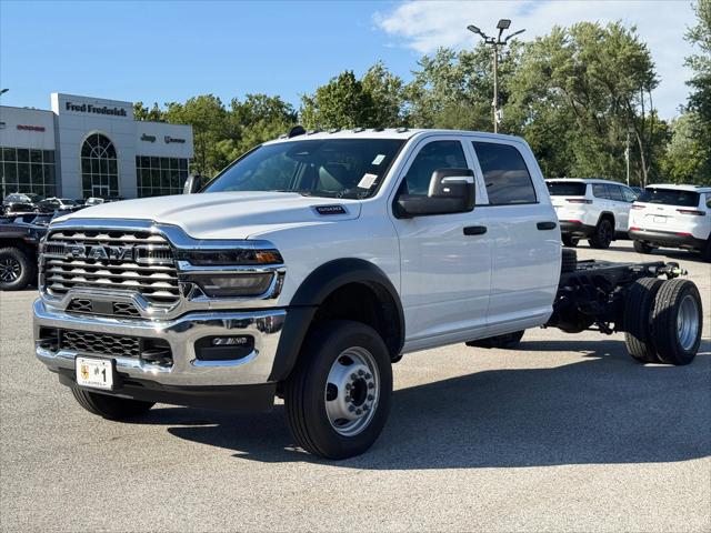 2025 RAM Ram 5500 Chassis Cab RAM 5500 TRADESMAN CHASSIS CREW CAB 4X4 84 CA 2025 RAM Ram 5500 Chassis Cab RAM 5500 TRADESMAN CHASSIS CREW CAB 4X4 84 CA
